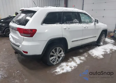 2013 Jeep Grand Cherokee Laredo z USA, uszkodzony, nr VIN 1C4RJFAG6DC557163